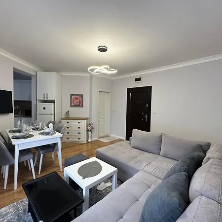 Marina Apartment *